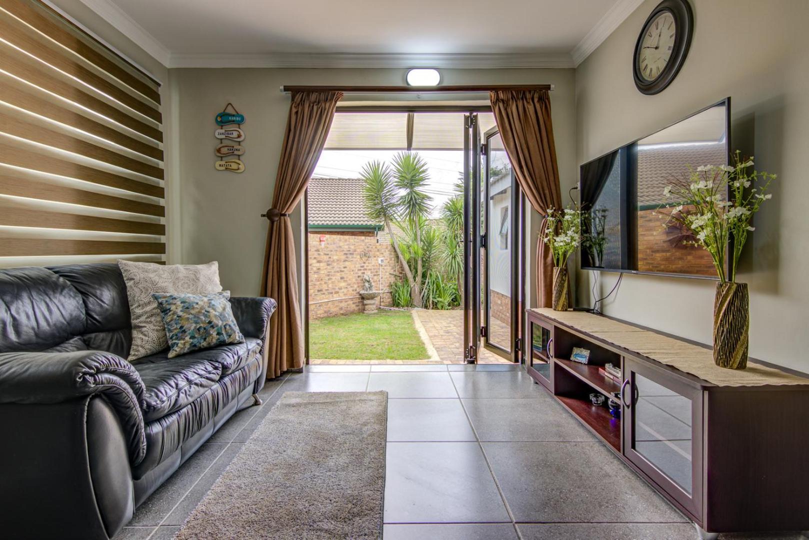 Lavender Villa No Loadshedding Kempton Park Kültér fotó